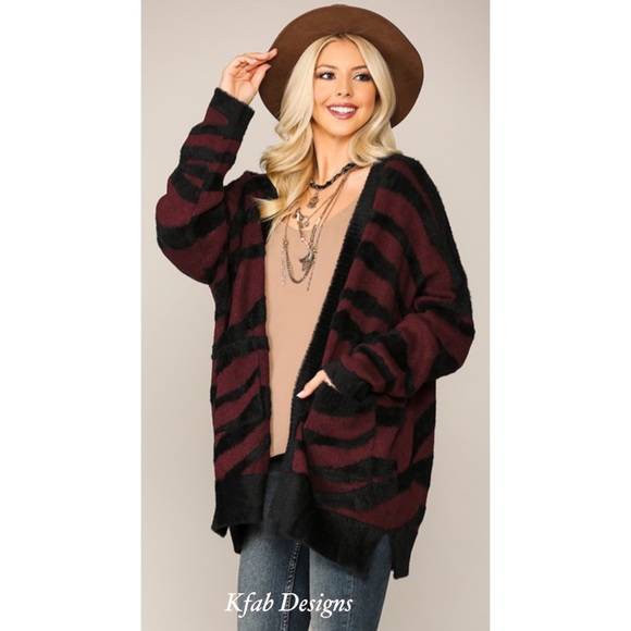 ❤️LAST 2! Super Soft Zebra Pattern Slouchy Cardigan w/Pockets! - Picture 3 of 8
